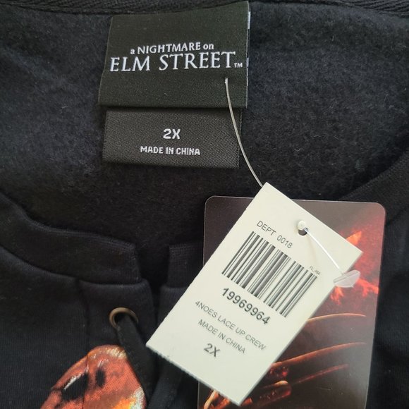 A Nightmare On Elm Street Halloween Lace Up Crewneck Sweater Plus Size 2X - Picture 4 of 6